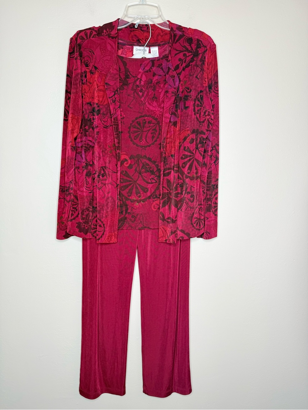 Chico's Travelers Raspberry Printed Three-Piece Set Jacket/Shell/Pants Medium